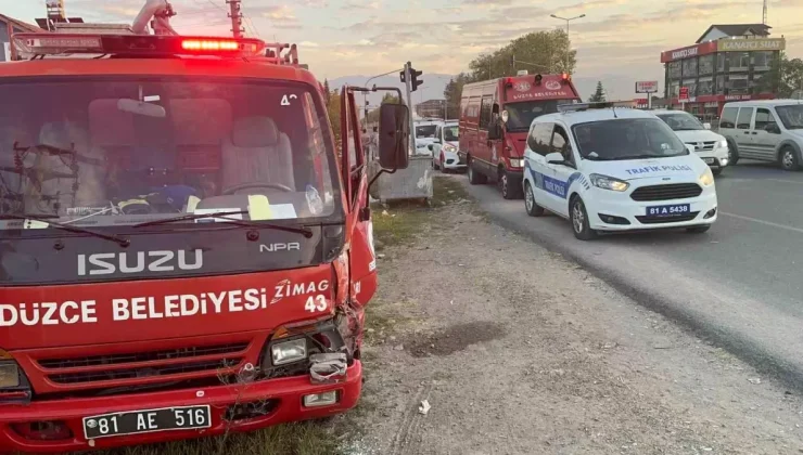 Düzce’de İtfaiye Aracı ile Kamyonet Çarpıştı: 1 Yaralı